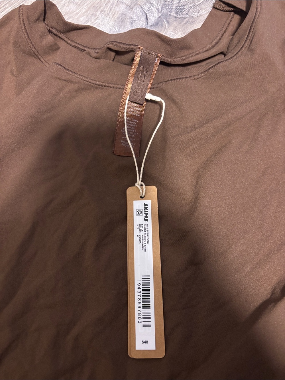 Skims fits everybody short sleeve tshirt new with tags color cocao - Picture 2 of 2